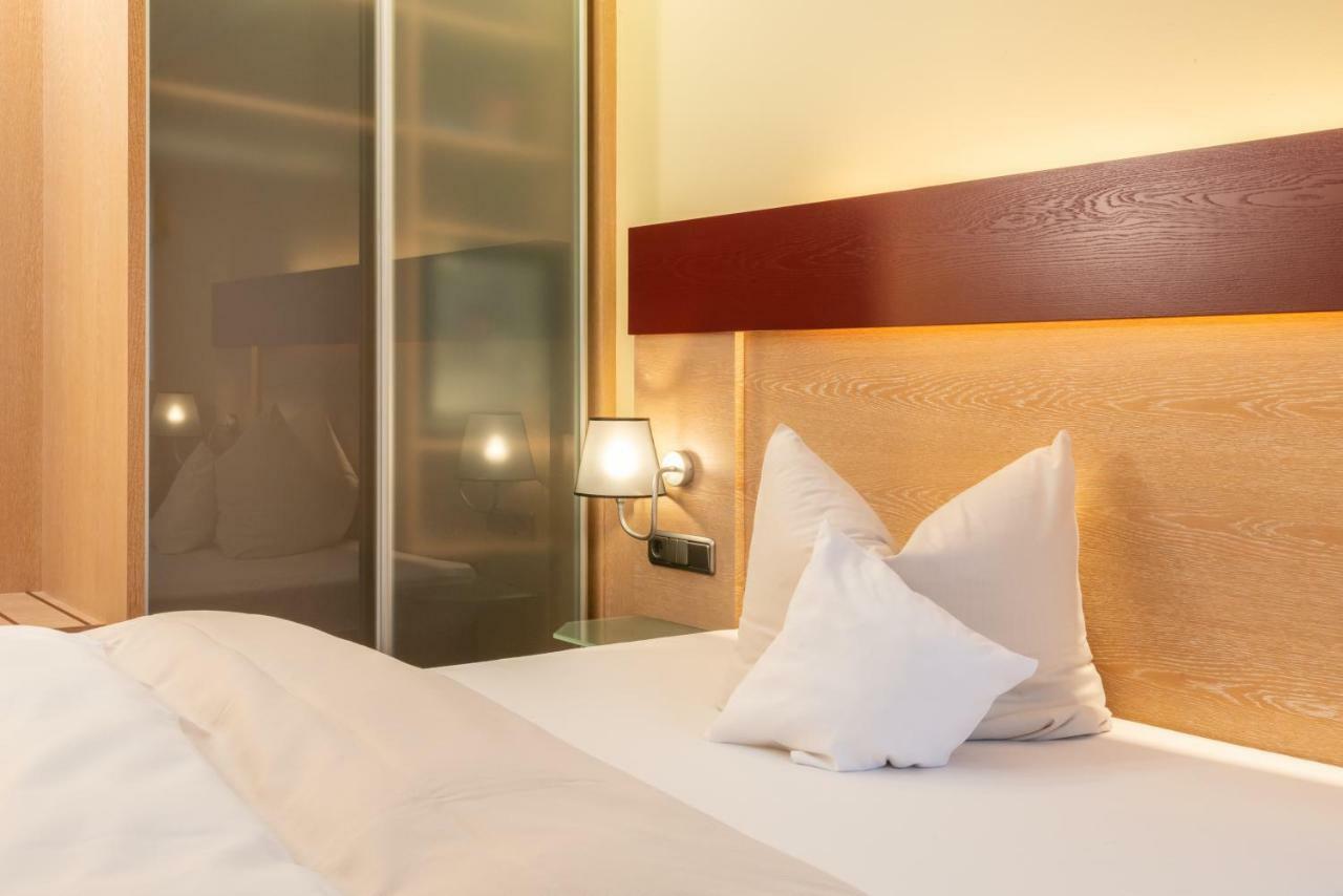 Avenon Privathotel Schwaiger Hof Ngoại thất bức ảnh